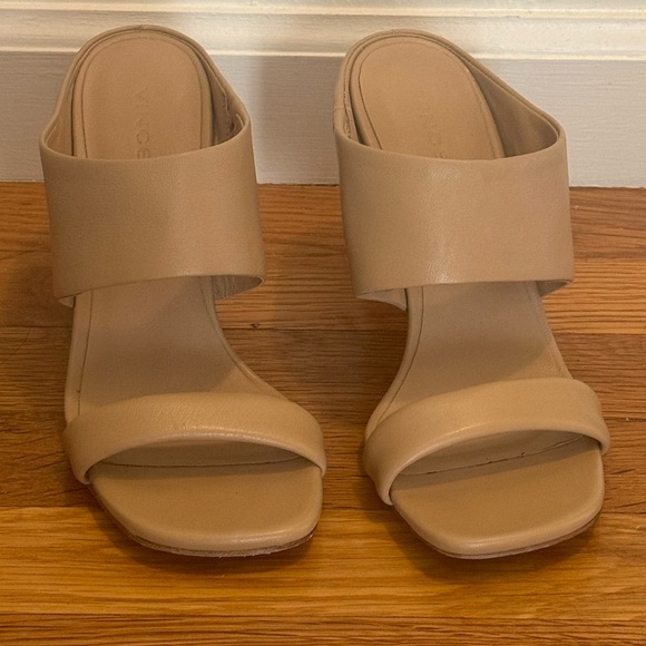 VINCE Quinn Leather Sandals Tan Nude Block Heels Shoes Size 7.5 7 1/2 Designer - Picture 3 of 14